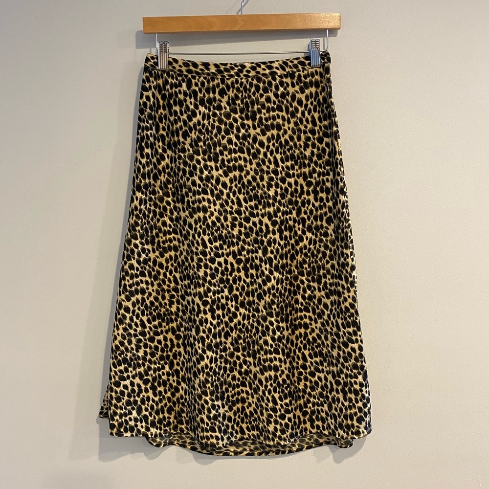 J.Crew leopard print satin midi skirt pull on 90’s style skirt